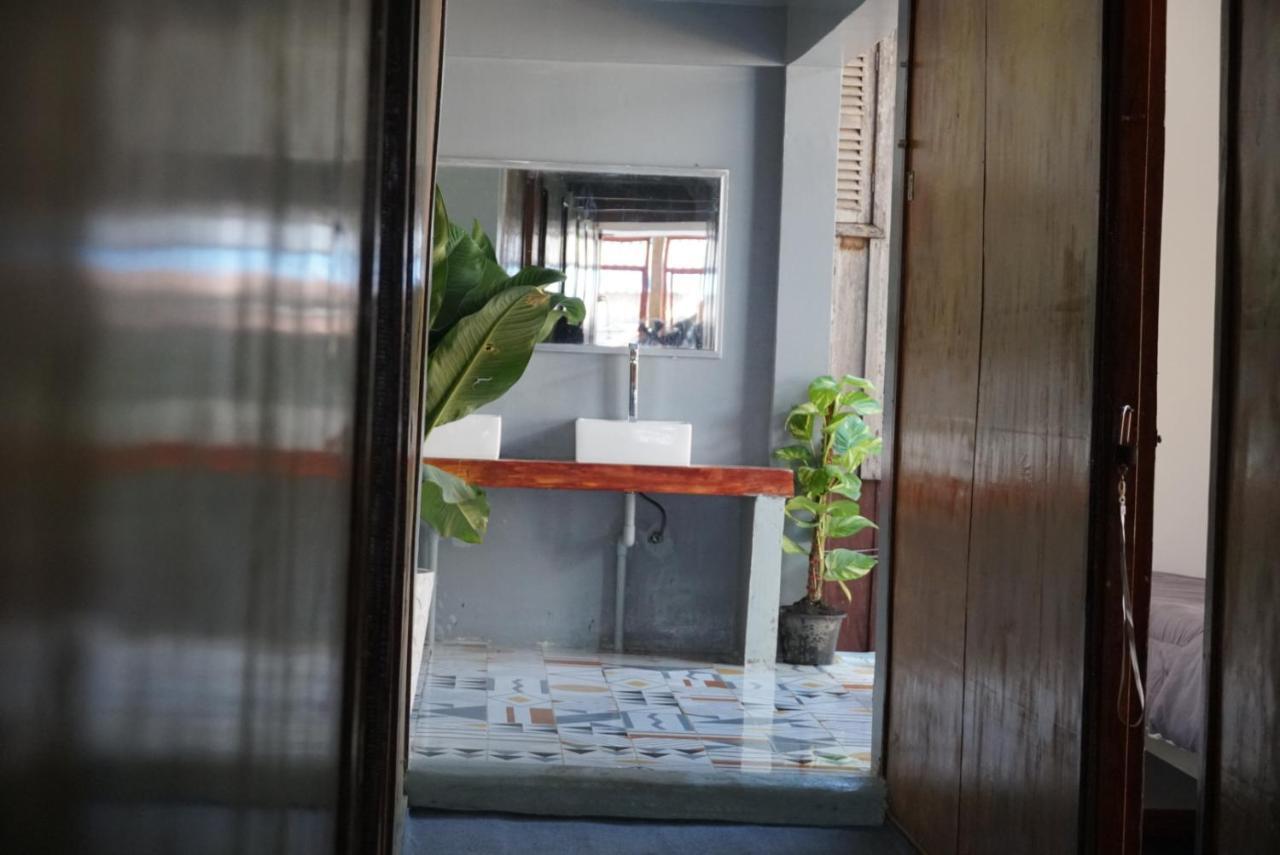 White Rose Guesthouse Kaoh Touch Εξωτερικό φωτογραφία